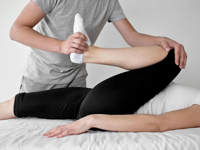 How Care Natural Wellness Center treats digestive health in Melbourne